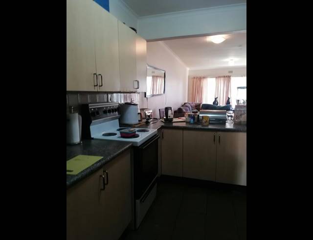 4 BEDROOM SIMPLEX FOR SALE IN SELCOURT